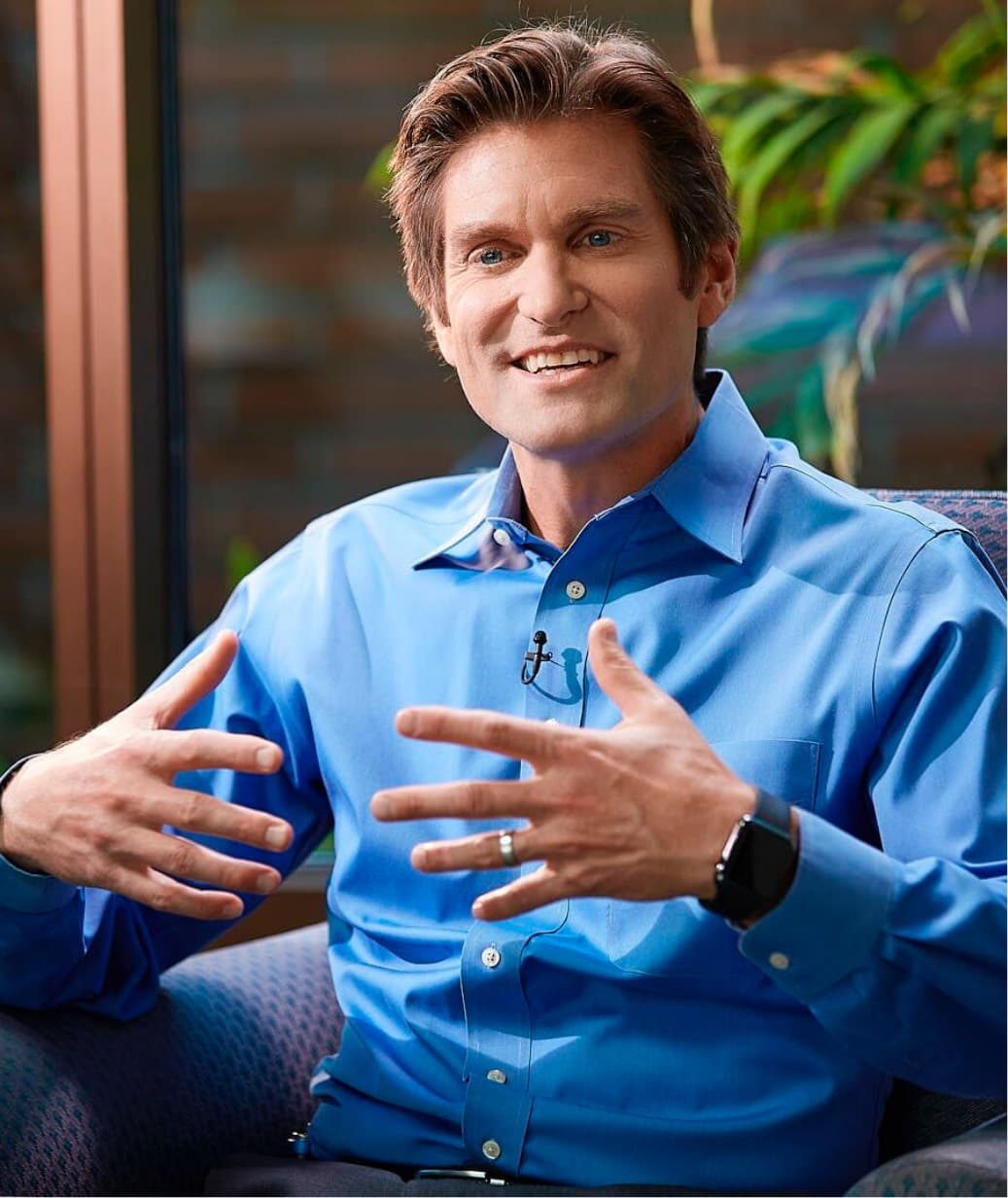 Dr. Scott Symington